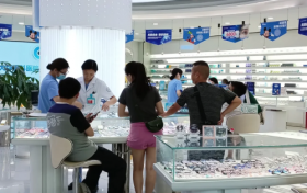 重庆配眼镜：戴对眼镜有多重要？5 大好处让你秒懂！