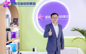 紫荆花：靠独家玩具漆征服大客户，靠43年技术深耕穿越周期